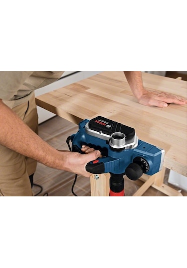 Bosch Professional GHO 26-82 D Planya Makinesi - 06015A4301