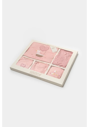 Sevimli Sepetteki Ördek Desenli 10 Parça Kutulu Yenidoğan Hastane Çıkışı Zıbın Seti Pembe