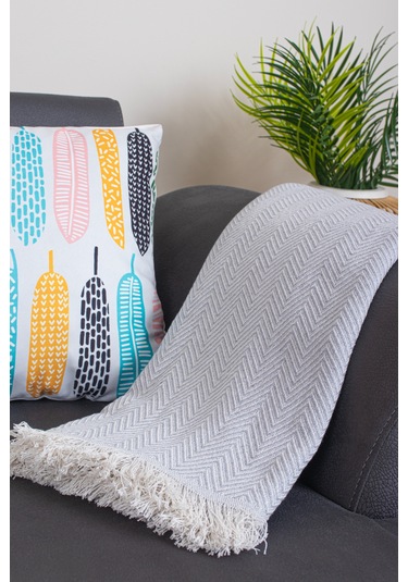 Pamuklu Zikzak Desenli Püsküllü Koltuk Örtüsü 170x210 Cm Dekoratif Ve Çok Amaçlı Gri