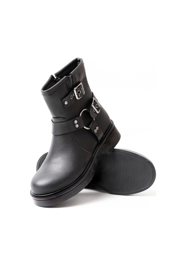 Siyah Toka Aksesuarlı Fermuarlı Günlük Kadın Bot Siyah