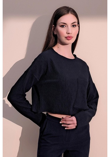 Kadın Lacivert Kendinden Dokulu Cepli Crop Sweatshirt, Salaş Kesim Lacivert