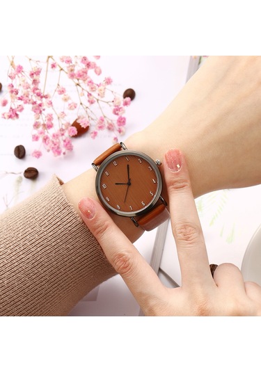 Padalink Kadınlar İçin Basit Dijital Kadranlı Kayaç Tasarımlı Deri Bantlı Kesin Zaman Tutucu Kuvars Kol Saati Kahverengi Diğer