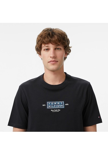 Tommy Hilfiger Erkek Normal Kesim Baskılı Pamuklu Kısa Kollu Siyah T-shirt-15051
