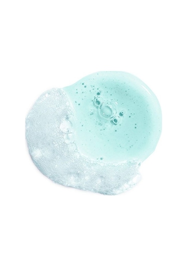 Bahar Babacan Niacinamide ve Salatalık Özlü Arındırıcı Yüz Temizleme Jeli 250 ML