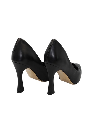 Celira Siyah Cilt Topuklu 8 Cm Kadın Stiletto Ayakkabı Siyah Celira Siyah Cilt Topuklu 8 Cm Kadın Stiletto Ayakkabı Siyah