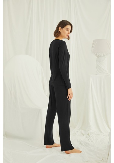 Monamise Kadın Yakası ve Omzu Dantelli Önü Düğmeli Pijama Takımı 18426 Siyah