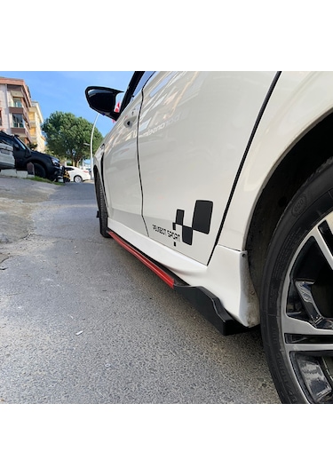 Skoda Karoq 2017+ Kırmızı Şeritli Renkli Yan Marşpiyel 2 Adet Piona Black