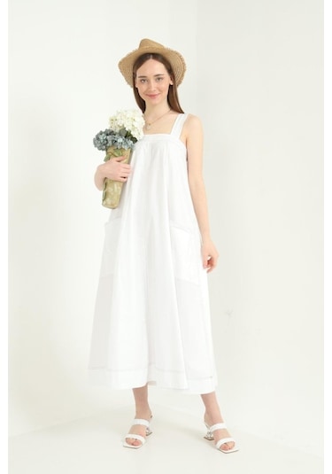 Beyaz Askılı Cepli Elbise Beyaz
