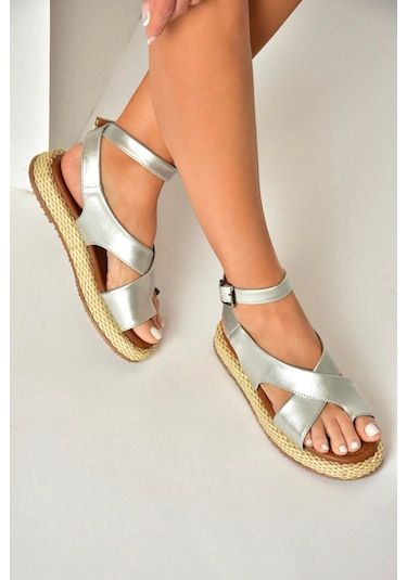 Fox Shoes U973264509 Gümüş Kadın Sandalet Gümüş