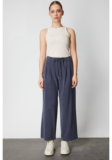 On Kadın Pile Detaylı Bol Paça Eşofman Altı 64176 Lacivert Lacivert