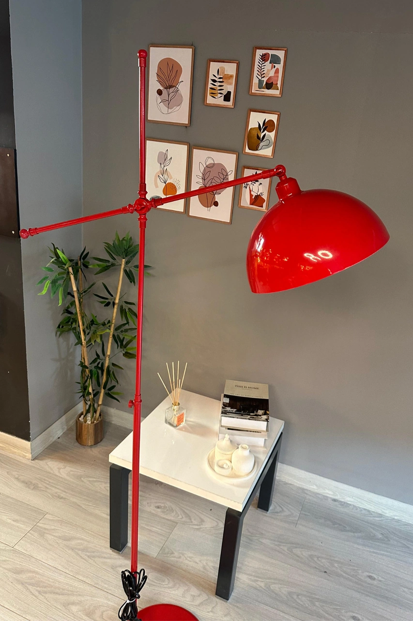 Kırmızı Makas Gövde Lambader Hareketli Başlık Modern Dekoratif Metal Oturma Odası Çalışma Odası Zemin Lambası Kırmızı