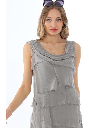 Italyan 2 Beden İnce Gösteren Kat Kat Kolsuz Ipek Elbise BEJ