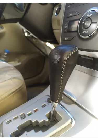 Corolla Uyumlu 2007/2012 Otomatik Vites Kılıfı Hakiki Deri El Yapımı