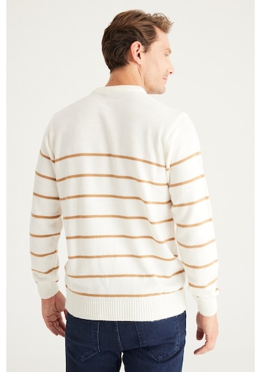 AC&Co / Altınyıldız Classics Erkek Ekru Karamel Standart Fit Normal Kesim Bisiklet Yaka Çizgili Triko Ekru