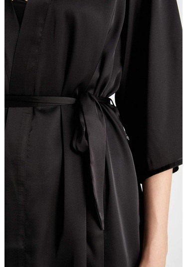 DeFacto Regular Fit Wrap Yaka Saten Yarım Kol Sabahlık-Fall in Love B8856AX24HSBK27 Siyah