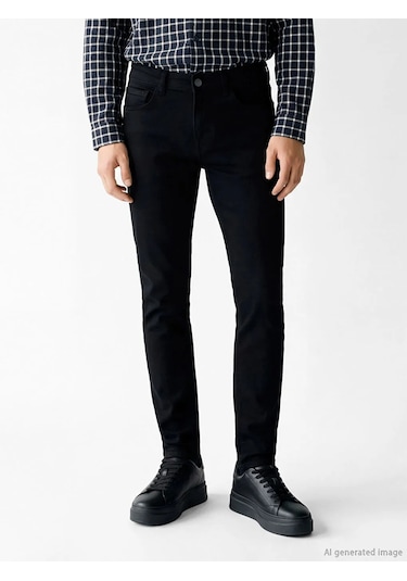 Lc Waikiki Siyah 760 Slim Fit Erkek Jean Pantolon
