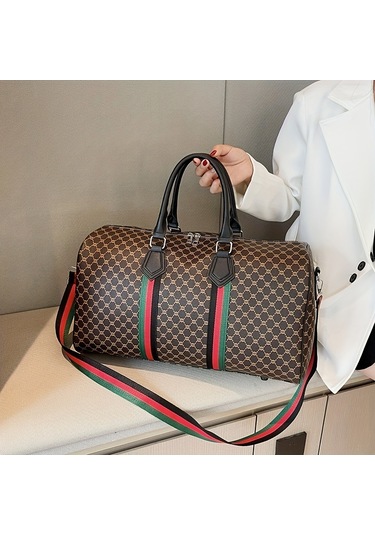 Büyük Kapasiteli Seyahat Spor Çantası