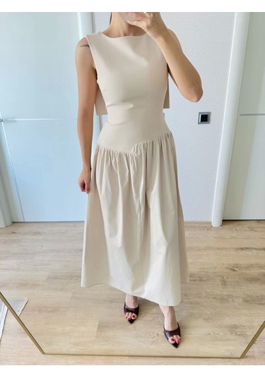 Krep Arkası Kanat Arka Ön Pens Detaylı Uzun Kadın Elbise - Bej Bej