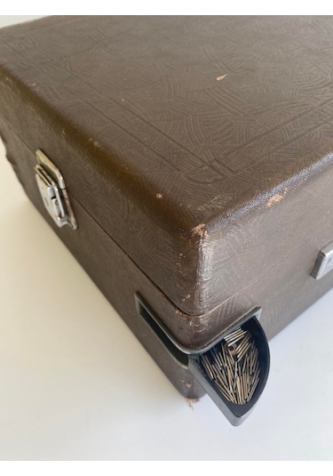 Molotov Sovyet Antika Çanta Gramofon 067