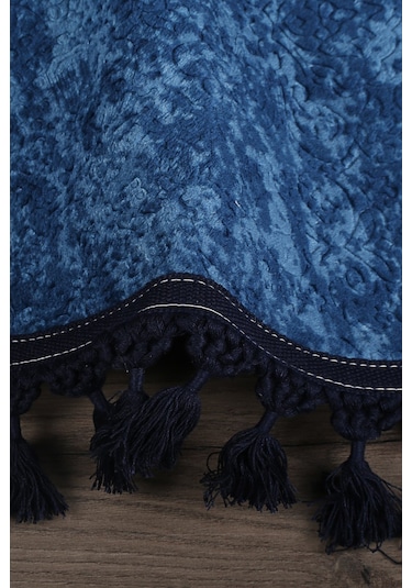 Nova Lacivert Yuvarlak 100x100 Cm Ponpon Saçaklı Kaymaz Tabanlı M Çok Renkli