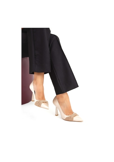 Tamer Tanca Kadın Vegan Bej Stiletto Ayakkabı 675 0715 Bn Ayk Sk22/23 Bej Stn Bej