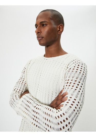 Koton Ajurlu Kazak Bisiklet Yaka Düşük Omuzlu Uzun Kollu Ekru 4sam70148mk Ekru