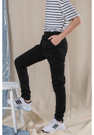 Erkek Çocuk Dar Paça Siyah Kot Pantolon Çok Renkli