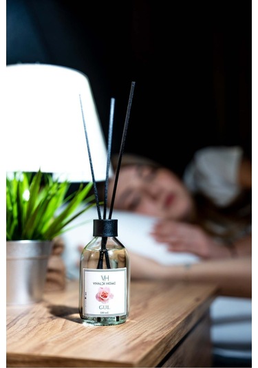 Vivaldi Home Gül Esanslı Çubuklu Oda Kokusu Esansiyel Uçucu Yağ 100 ML
