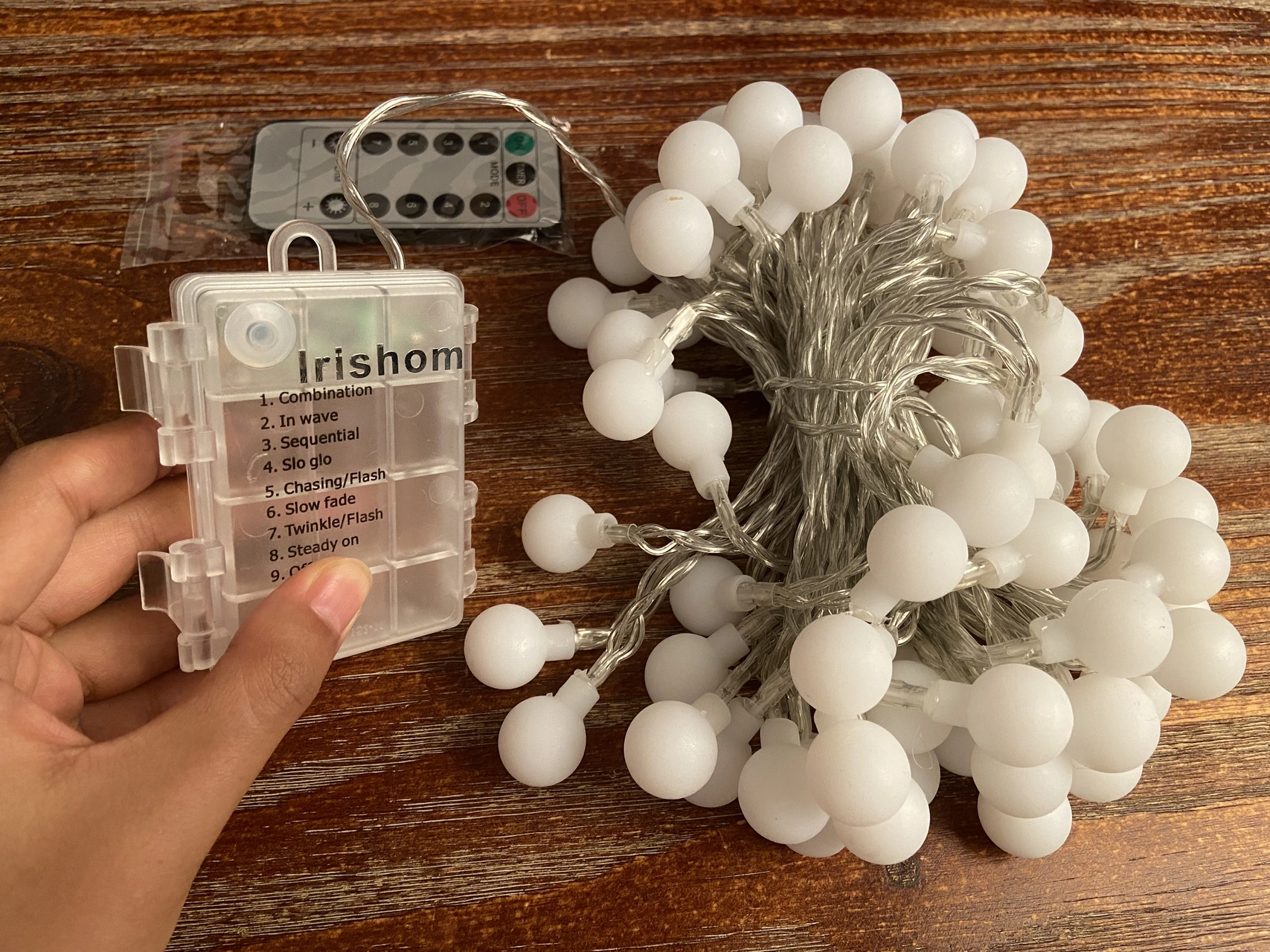 Folinda 80 Led 10m Islak Beyaz Işık Zinciri, Ip44 Su Geçirmez, 3xaa Pil Beslemeli, 13 Tuşlu Kumanda İle 0.6w Beyaz