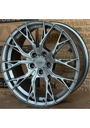 5 112 18 8.0 Et35 Ch73.1 Hyper Black Arceo Roma