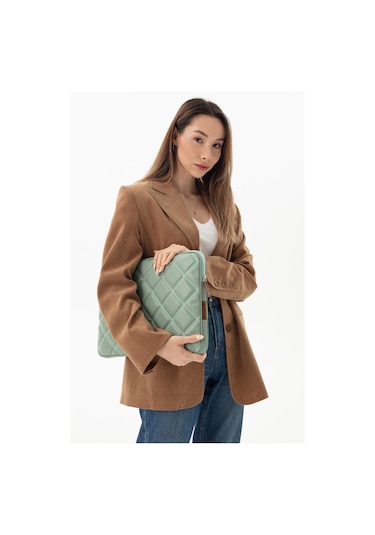 Kapitone Laptop Kılıfı 15.6 & 16 İnç Mint