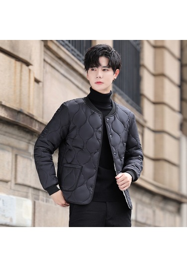 Yeni Sonbaha Kış Pamuklu, Polar Astarlı, Hafif Ve Sıcak, Kısa Ve Vücuda Oturan Ceket. Siyah