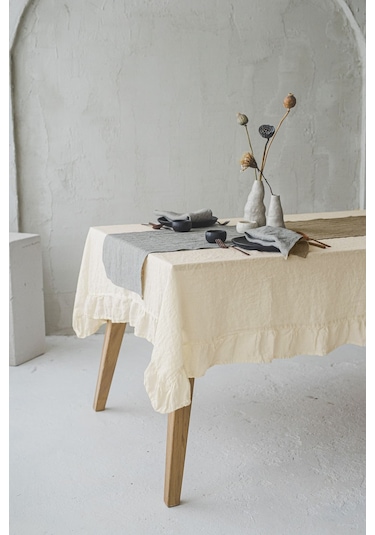 Wellstil Rufle Keten Fırfırlı Masa Örtüsü Bej