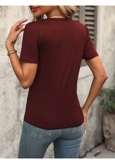 Leyla Sanat Sanata Yeni Bir Bakış Açısı Kadın Kollu V Yakalı Omuzlarda Çizgi Detaylı Viskon Bluz Bordo