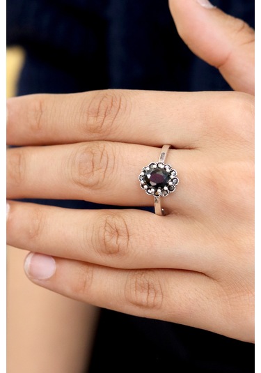 Oniks Taşlı 925 Ayar Gümüş Markazit Kadın Yüzük 201024753 Gümüş