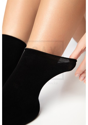 Bambu Kadın Lastiksiz Kırmızı-beyaz-siyah Dikişsiz Çorap 3'lü Pkt Çok Renkli