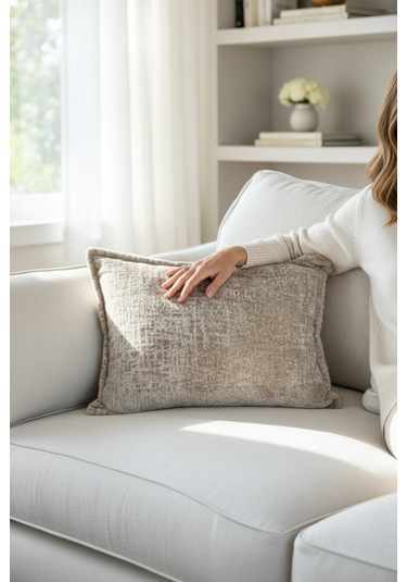 Kırlent İthal Kadife Kumaş 3'lü Set - Yumuşak Dokulu Dekoratif Özel Tasarım Kırlent Kılıfı Krem