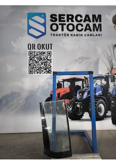 Case C90 Sol Dizlik Camı