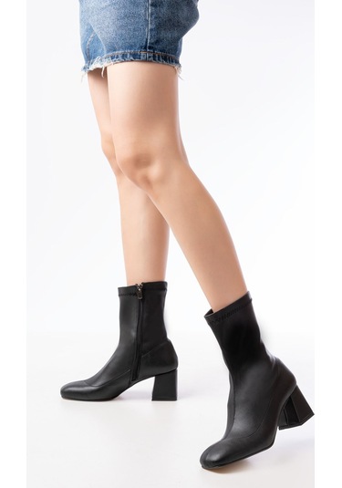 Hc-2700 Siyah Streç Topuklu Fermuarlı Günlük Kadın Bot Beyaz