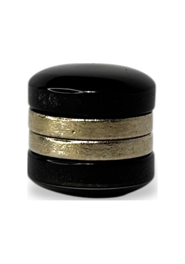 Eşarp Ve Şal Mıknatısı Parlak Siyah - Başörtü Tutucu Kadın Tesettür Aksesuar Mıknatıs Siyah