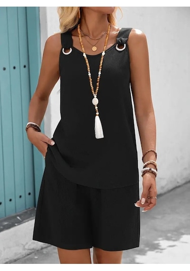 Sensuelle Kadın Askılı Yuvarlak Yaka Kuş Gözü Detaylı Bürümcük Bluz Ve Short Ikili Takım Siyah