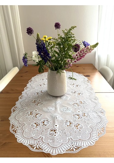 Best Price 34 Masa İçin Oval Beyaz Bez 450983913 Beyaz