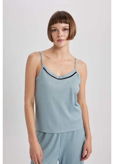 DeFacto Fall in Love Regular Fit Askılı Casual Pijama Üstü B6560AX23AUGN1200