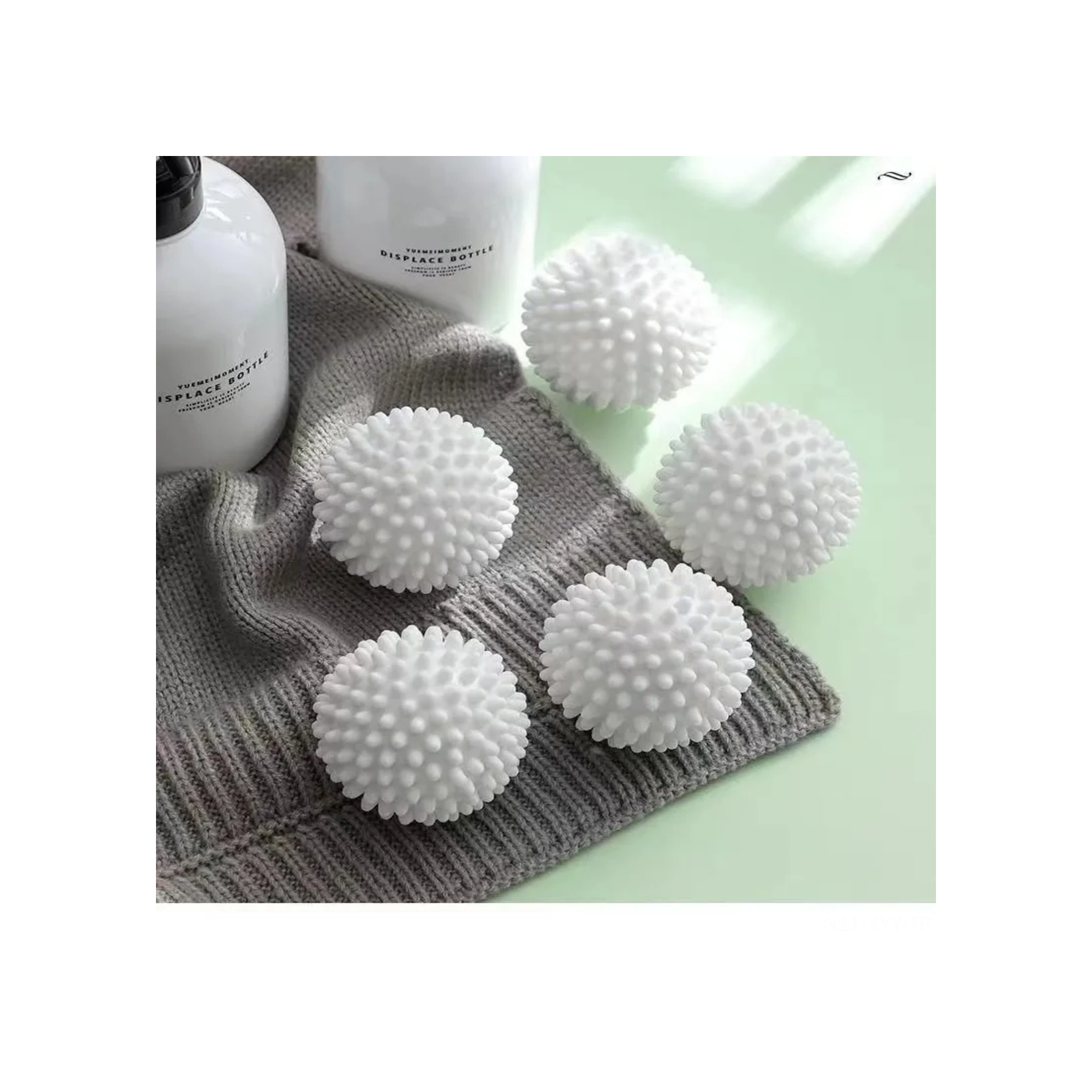 Yaleker Mavi Tpr Çamaşır Temizleme Topları 4 Adet - Kirlilik Kaldırıcı, Çarpışmayı Engellici, Tüy Toplayan, Statik Elektrikten Koruyucu Hijyenik Bakım Aleti Mavi