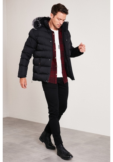 Buratti Slim Fit Suni Kürklü Peluş Astarlı Çıkarılabilir Kapüşonlu Şişme Erkek Mont 5761080 B Siyah Buratti Slim Fit Suni Kürklü Peluş Astarlı Çıkarılabilir Kapüşonlu Şişme Erkek Mont 5761080 B Siyah