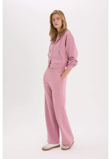 DeFacto Coool Wide Leg Eşofman Altı Beli Lastikli Geniş Bol Paça B3345AX25SPBR277 DeFacto Coool Wide Leg Eşofman Altı Beli Lastikli Geniş Bol Paça B3345AX25SPBR277