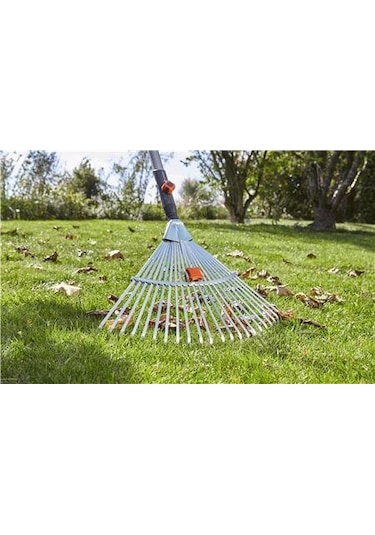 Gardena 3103 C/s Ayarlı Tel Çim Tırmığı