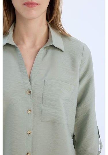 DeFacto Regular Fit Basic Düz Uzun Kollu Gömlek M9407AZ25SPGN1102 DeFacto Regular Fit Basic Düz Uzun Kollu Gömlek M9407AZ25SPGN1102