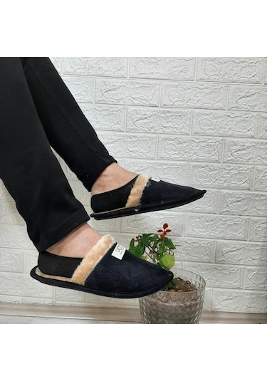 Ucc Siyah İçi Kürklü Ev İçi Tüylü Misafir Terliği 001