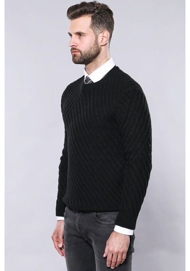 Desenli Bisiklet Yaka Siyah Triko Wessi 001